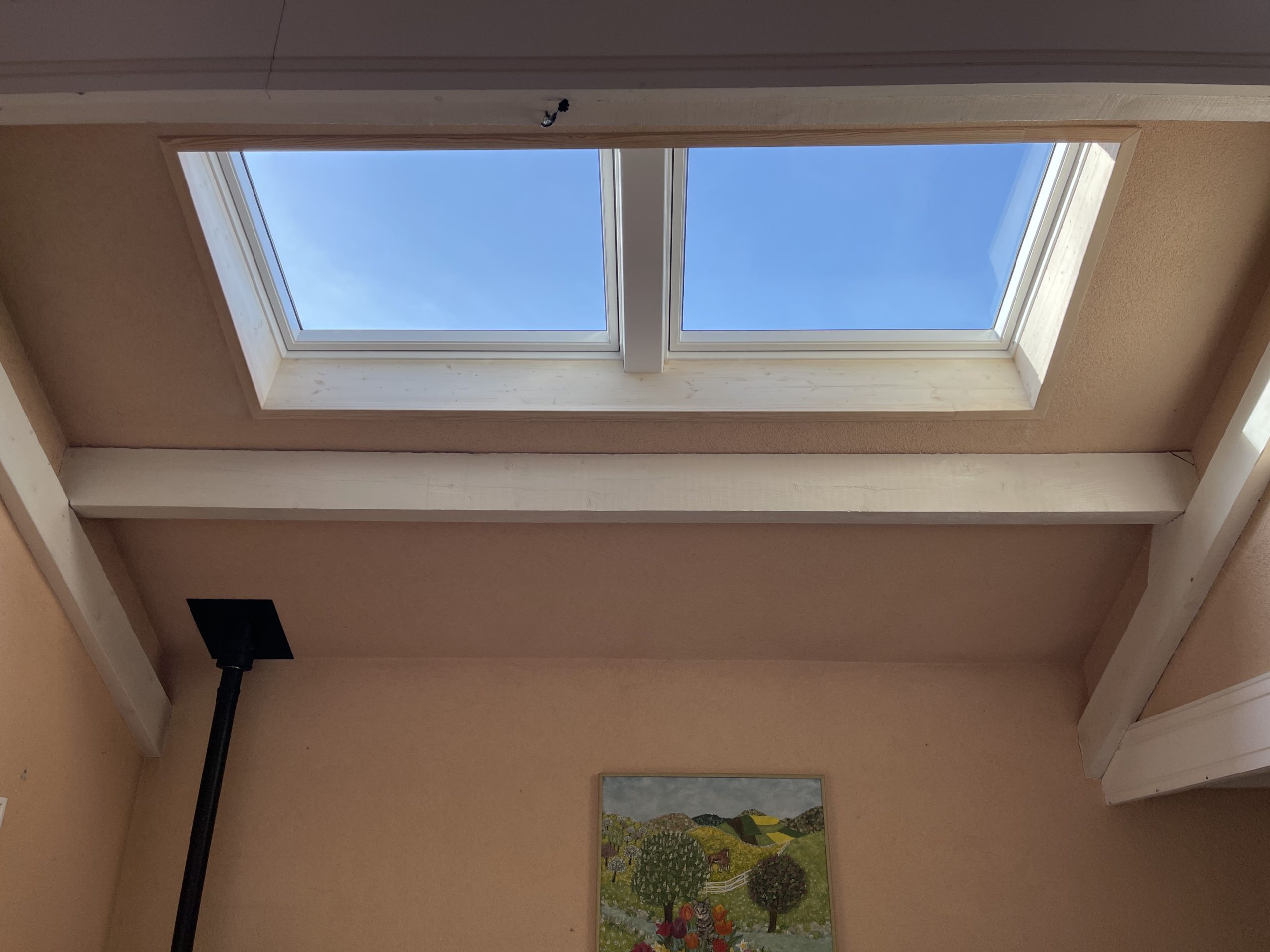 Installation de deux fenêtres de toit VELUX à Cusy