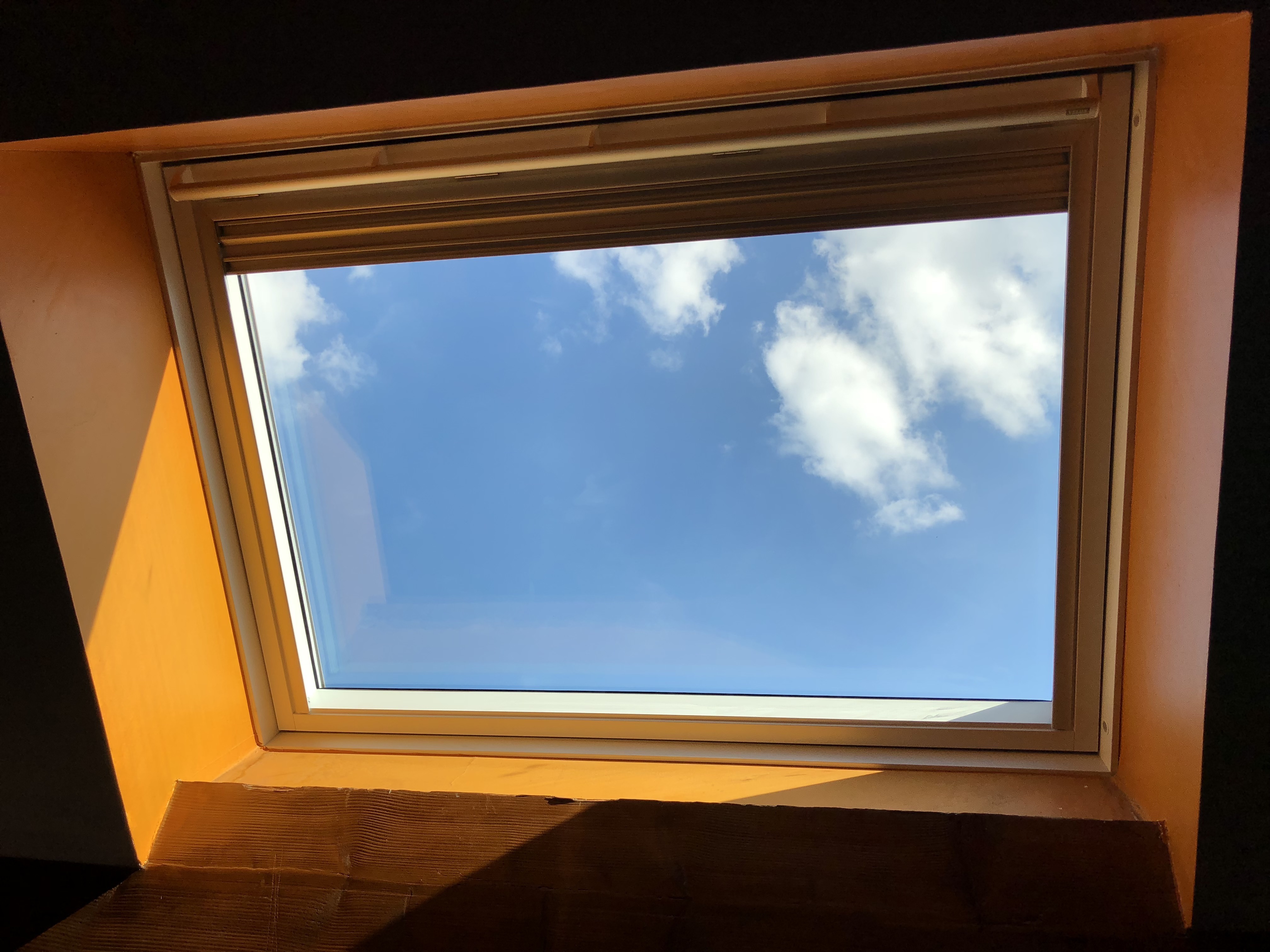 Remplacement d’une fenêtre de toit VELUX à Poisy en Haute-Savoie